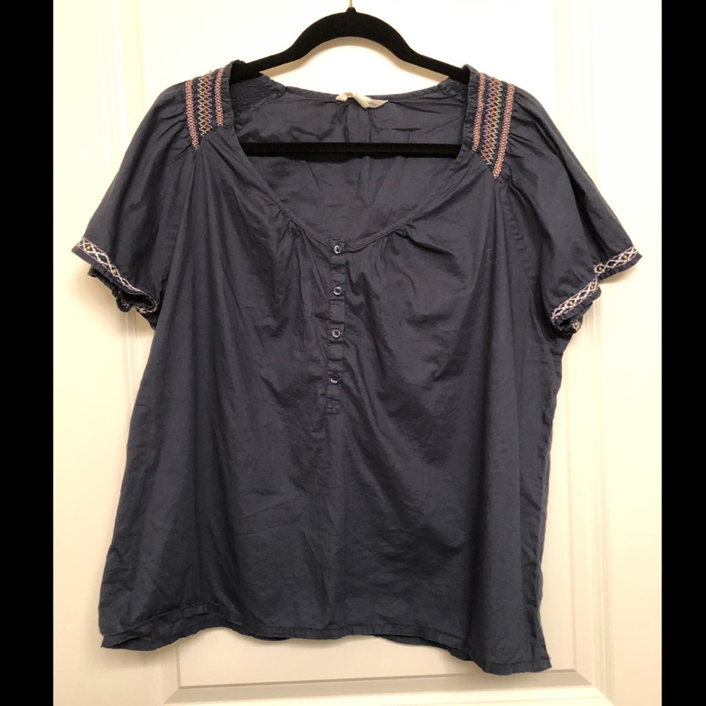American Eagle Top Sz XL